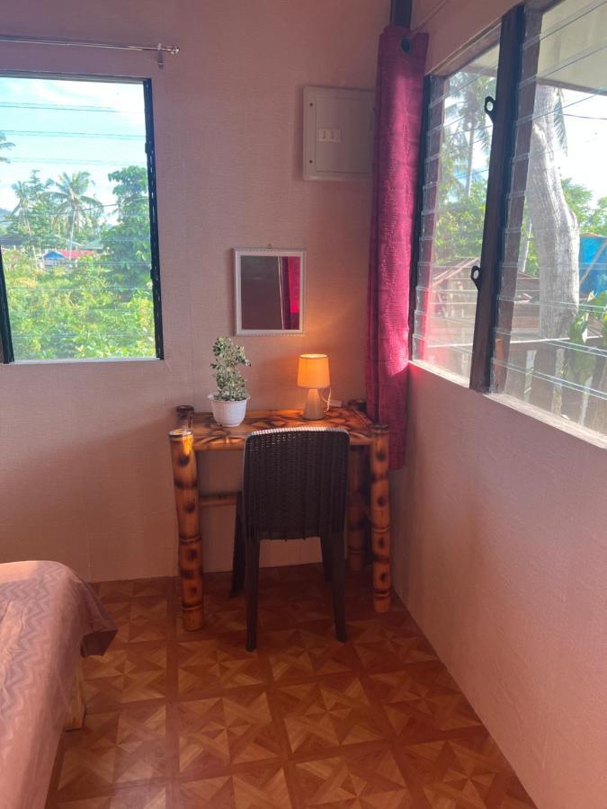 Casas De Ruumar Bed And Breakfast-Bar-Two Rooms For Family Available Clarin  Exterior photo