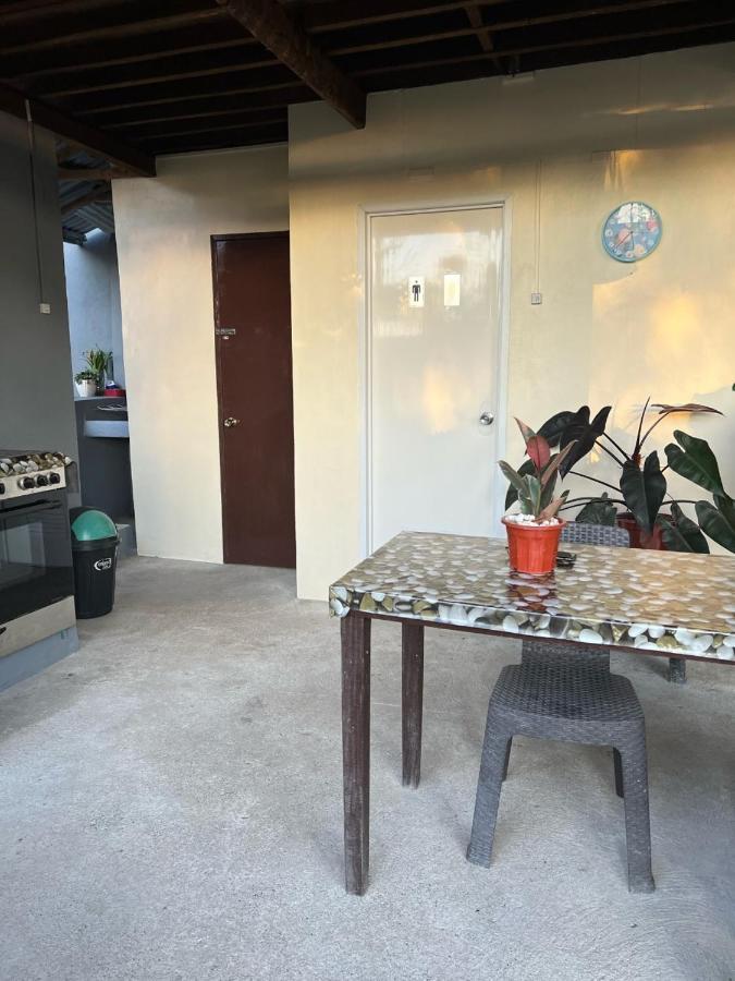Casas De Ruumar Bed And Breakfast-Bar-Two Rooms For Family Available Clarin  Exterior photo