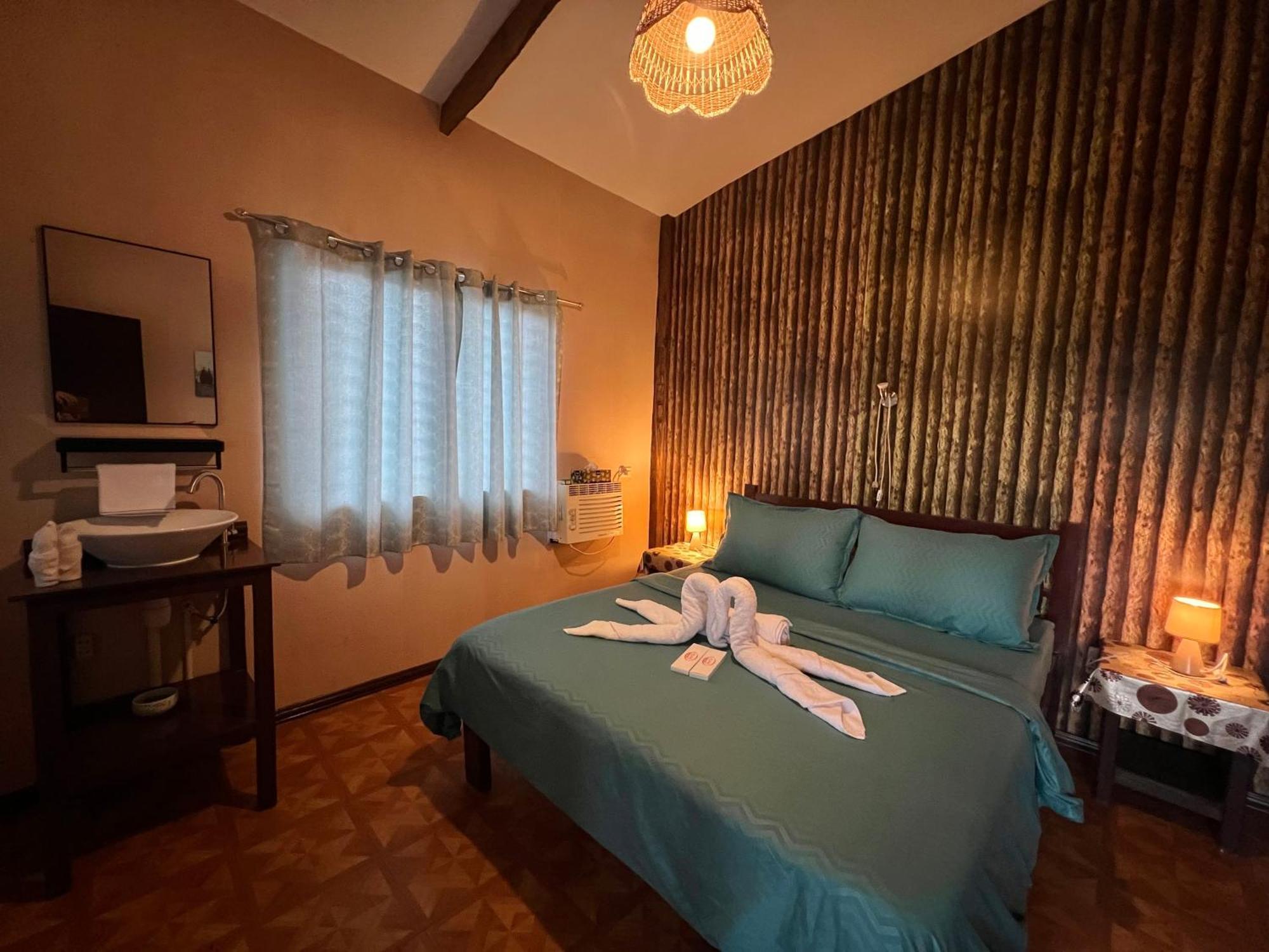 Casas De Ruumar Bed And Breakfast-Bar-Two Rooms For Family Available Clarin  Exterior photo