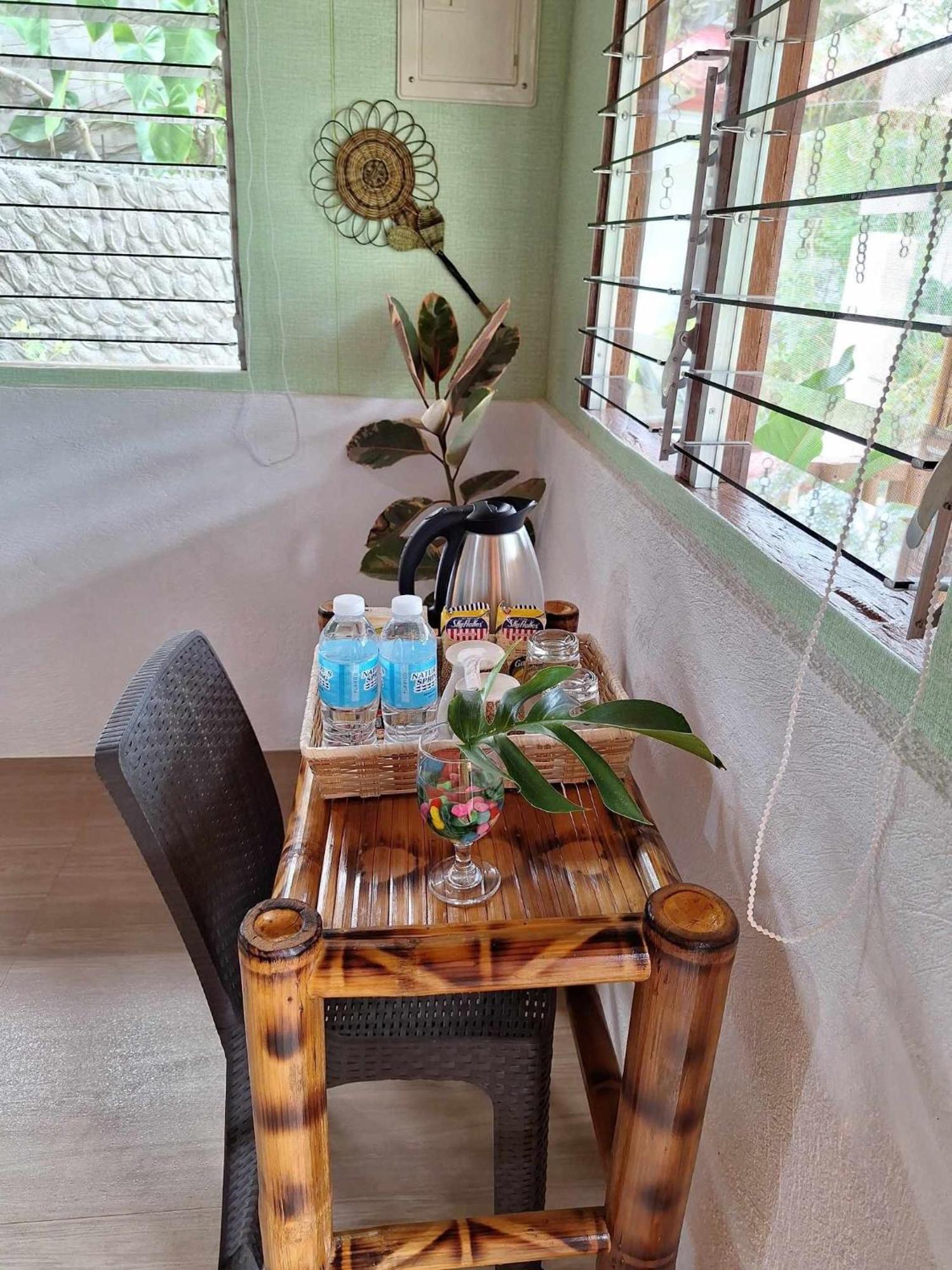 Casas De Ruumar Bed And Breakfast-Bar-Two Rooms For Family Available Clarin  Exterior photo